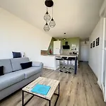Face Pour 4 Pers, Deco Soignee, Balcon, Garage, Animaux Acceptes - Fr-1-236-155 Appartement